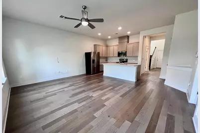 13501 Metric Boulevard #1, Austin, TX 78727 - Photo 10