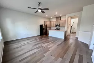 13501 Metric Blvd, Austin, TX 78727 - Photo 10