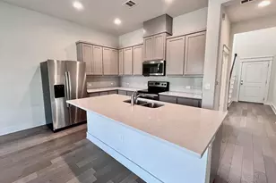 13501 Metric Blvd, Austin, TX 78727 - Photo 4