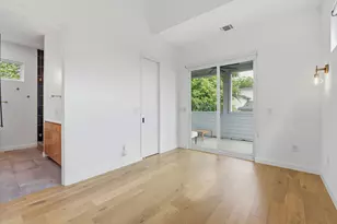 1707 Deloney St, Austin, TX 78721 - Photo 12
