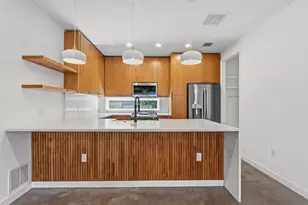 1707 Deloney St, Austin, TX 78721 - Photo 6