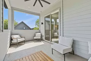 1707 Deloney St, Austin, TX 78721 - Photo 4