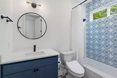 1707 Deloney Street #2, Austin, TX 78721 - Photo 22