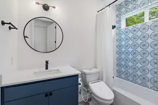1707 Deloney St, Austin, TX 78721 - Photo 22