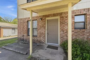 8011 Lazy Ln, Austin, TX 78757 - Photo 2