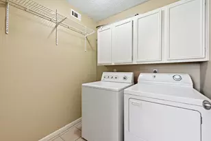 8011 Lazy Ln, Austin, TX 78757 - Photo 12