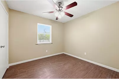 8011 Lazy Lane #B, Austin, TX 78757 - Photo 16