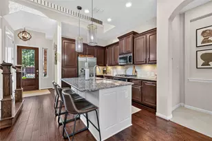 212 Cartwheel Bend, Austin, TX 78738 - Photo 12