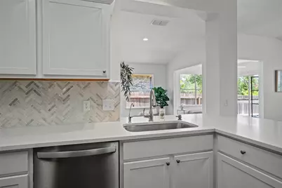 3207 Silkgrass Bend, Austin, TX 78748 - Photo 16