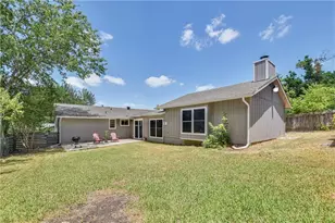 5213 Gladstone Dr, Austin, TX 78723 - Photo 12
