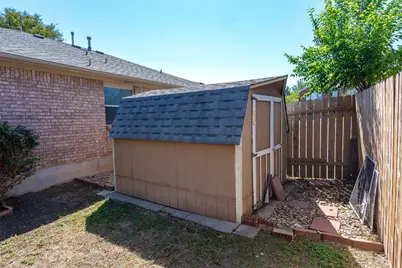 2321 Friarcreek Loop, Round Rock, TX 78664 - Photo 32