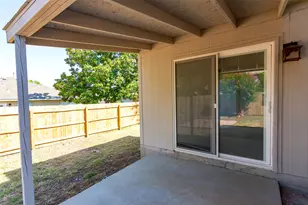 2321 Friarcreek Loop, Round Rock, TX 78664 - Photo 26