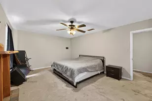 1405 Southwood Hills Dr, Taylor, TX 76574 - Photo 20