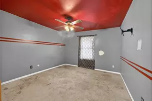 1405 Southwood Hills Dr, Taylor, TX 76574 - Photo 26