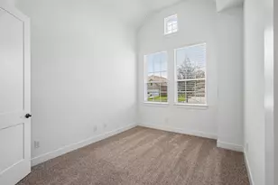 17804 Rolling Dr, Manor, TX 78653 - Photo 4