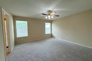 209 Katy B Ln, Bastrop, TX 78602 - Photo 32