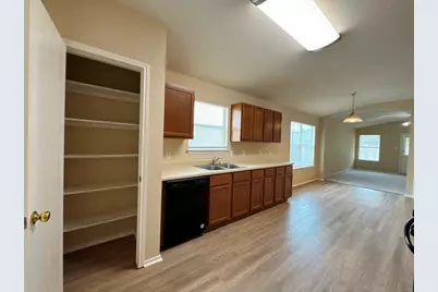 209 Katy B Lane, Bastrop, TX 78602 - Photo 8