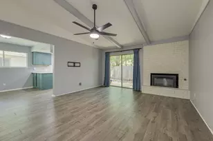 10405 Quail Ridge Dr, Austin, TX 78758 - Photo 8