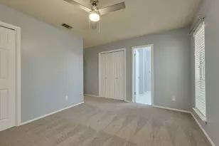 10405 Quail Ridge Dr, Austin, TX 78758 - Photo 28