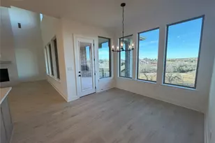 306 Yaklin Dr, Liberty Hill, TX 78642 - Photo 8