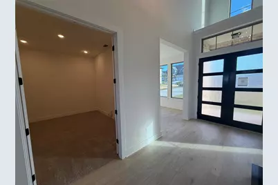 306 Yaklin Drive, Liberty Hill, TX 78642 - Photo 4