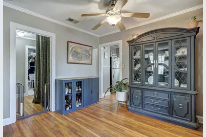 809 E 44th Street, Austin, TX 78751 - Photo 16