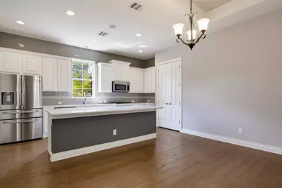 210 Versilia Circle, Lakeway, TX 78734 - Photo 8