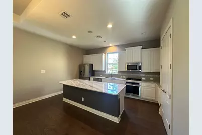 210 Versilia Circle, Lakeway, TX 78734 - Photo 4