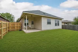 176 Willow Leaf Ln, Buda, TX 78610 - Photo 26