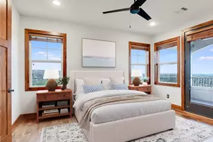 910 Plant Lady Ln, Dripping Springs, TX 78620 - Photo 12