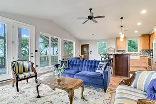 910 Plant Lady Ln, Dripping Springs, TX 78620 - Photo 30