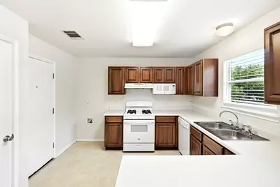 220 Peppergrass Cove, Kyle, TX 78640 - Photo 16