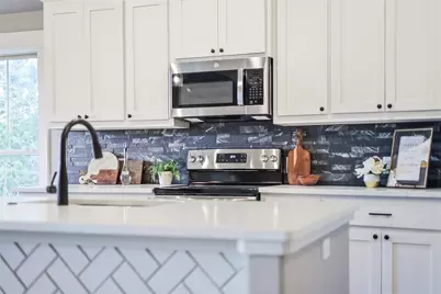 2502 Truman Drive, Lago Vista, TX 78645 - Photo 10