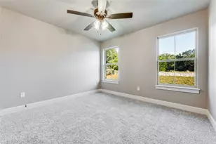 2502 Truman Dr, Lago Vista, TX 78645 - Photo 32