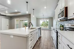 2502 Truman Dr, Lago Vista, TX 78645 - Photo 8