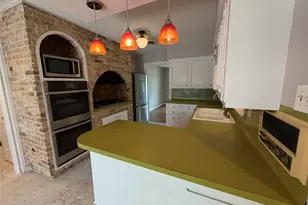 1706 Windoak Dr, Austin, TX 78741 - Photo 14