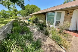 1706 Windoak Dr, Austin, TX 78741 - Photo 6