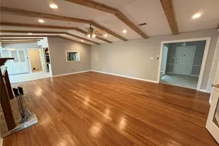 1706 Windoak Dr, Austin, TX 78741 - Photo 8