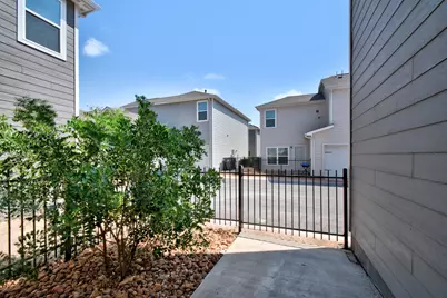 10859 Emerick Street, San Antonio, TX 78252 - Photo 26