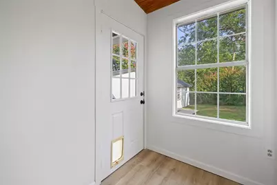 707 W 7th Street, Taylor, TX 76574 - Photo 20