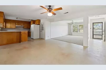 601 Sandringham Circle, Austin, TX 78704 - Photo 12