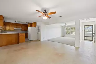 601 Sandringham Cir, Austin, TX 78704 - Photo 12