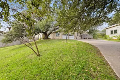 601 Sandringham Circle, Austin, TX 78704 - Photo 34