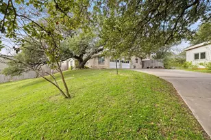 601 Sandringham Cir, Austin, TX 78704 - Photo 34