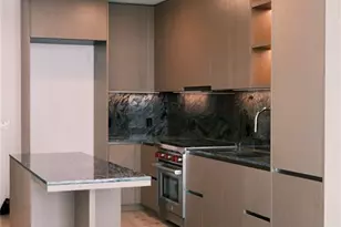 610 Davis St, Austin, TX 78701 - Photo 2