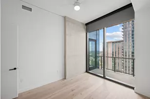 610 Davis St, Austin, TX 78701 - Photo 14