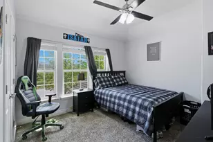 305 Lightcliff St, Hutto, TX 78634 - Photo 18