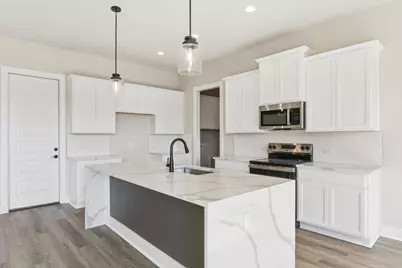 3808 Capitol Avenue, Lago Vista, TX 78645 - Photo 10