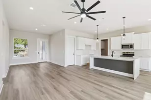 3808 Capitol Ave, Lago Vista, TX 78645 - Photo 8