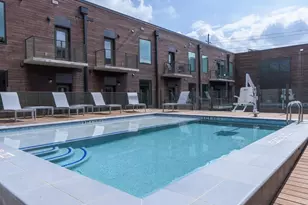 1800 E 4th St, Austin, TX 78702 - Photo 2